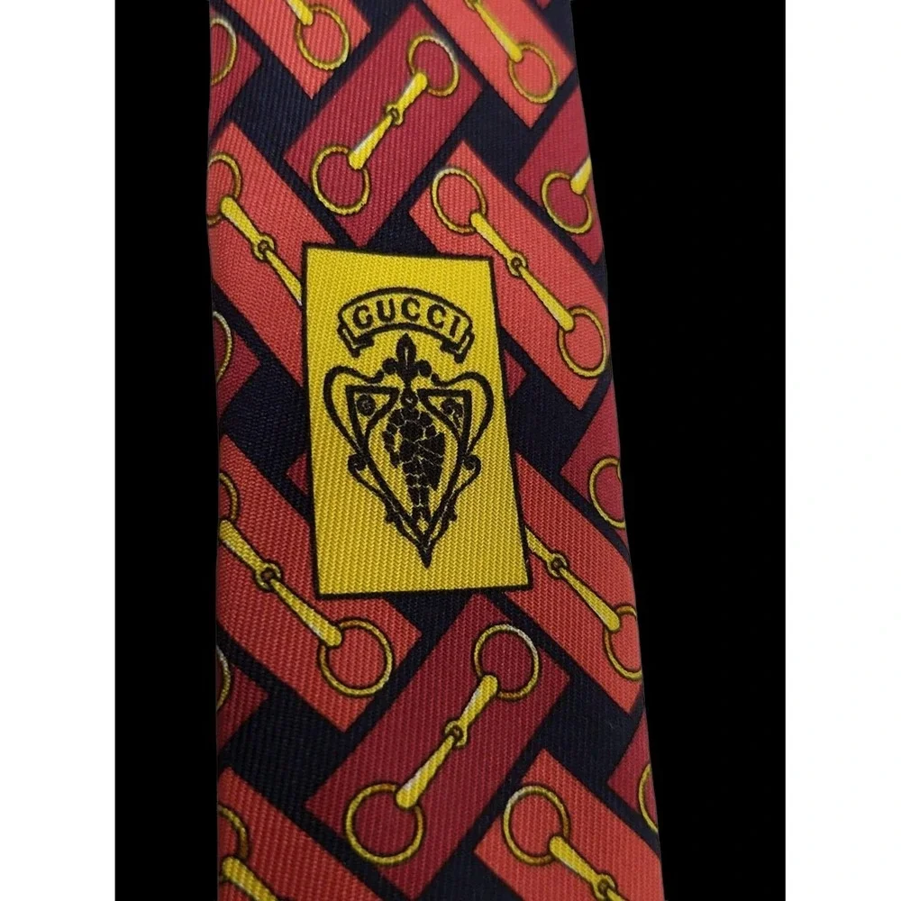 Authentic Gucci‎ 100% Silk Made in Italy Tie